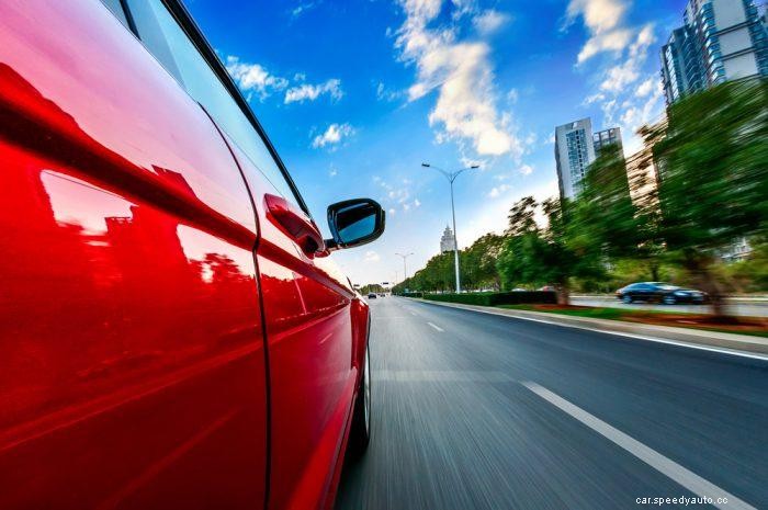 How Do the PWR and MANU Buttons Work in an Automatic Car?