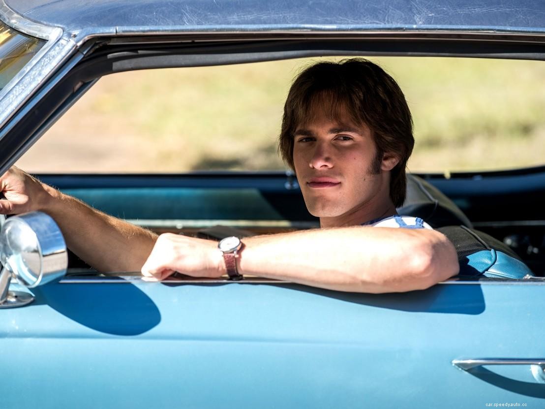 7 Most Dangerous Distracted Driving Habits