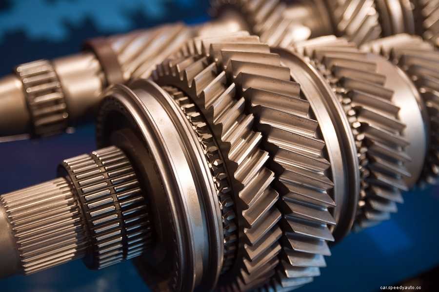 The 3 Best Ways To Drive A Car In Reverse Gear