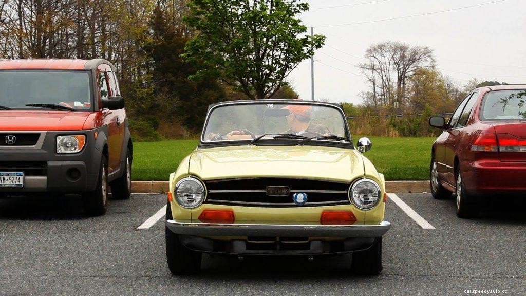 How To Back Into A Parking Space Like A Pro? Step-by-Step Guide