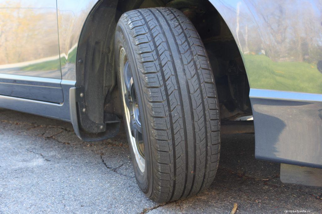 Steering Wheel Returns To Center After Turn – Know The Reason Here!