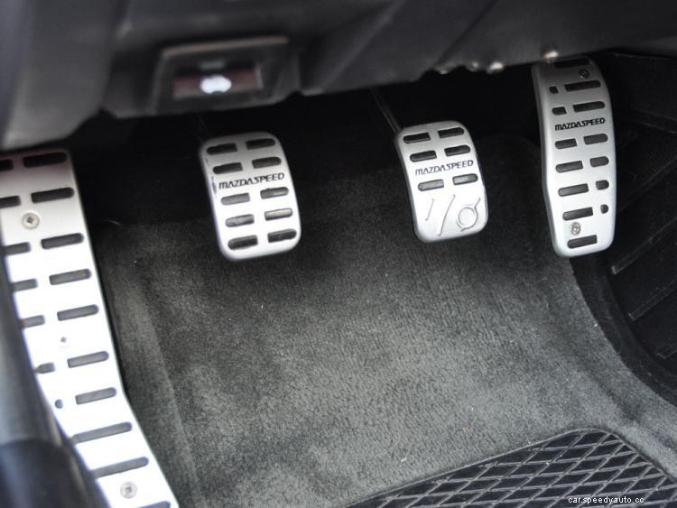 Why Should We Release The Clutch Slowly With Manual Transmission?