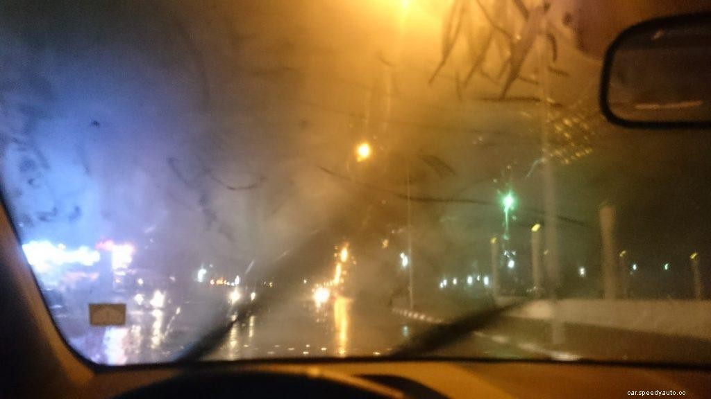 Driving In Fog Made Easy – Here’s How