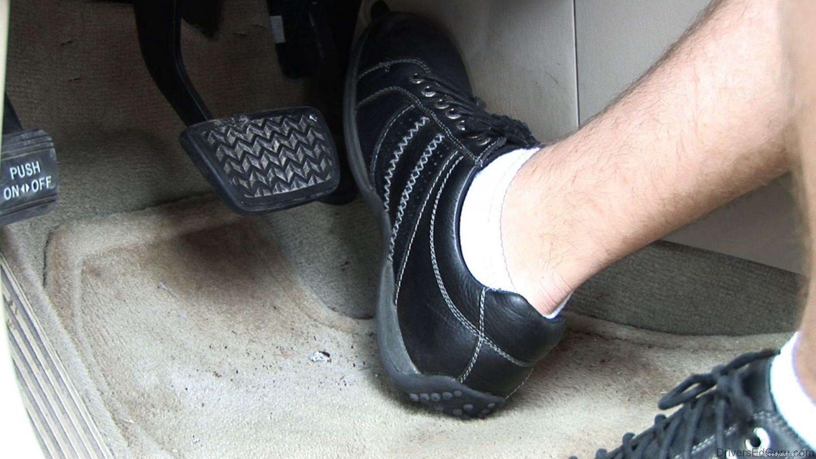 4 Ways To Make Your Car Run Faster While Going Uphill