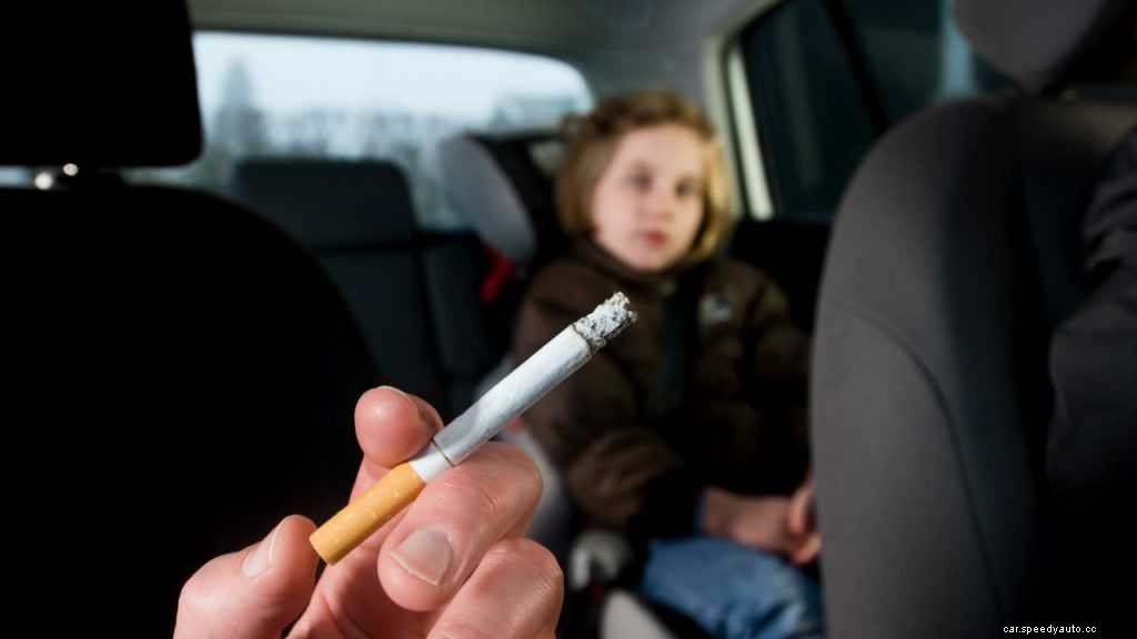Pros and Cons of Vaping vs. Smoking: Should You Do While Driving?