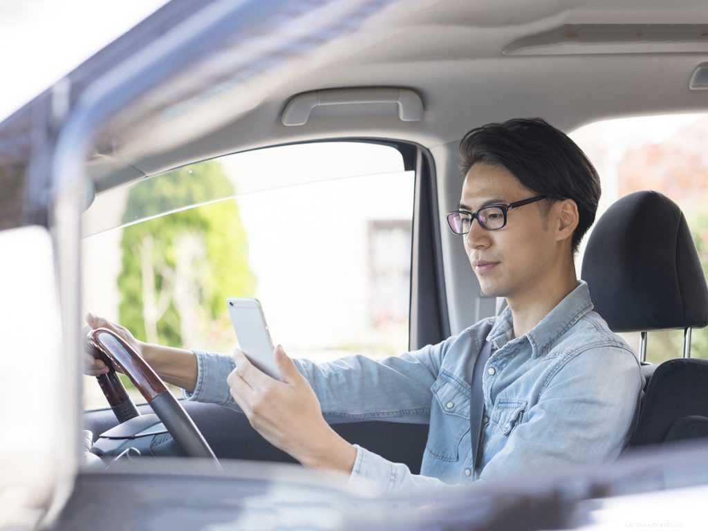 The 4 Types of Tailgaters and How to Avoid Them