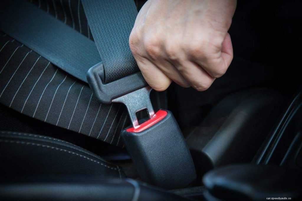 Seat Belts & Car Accidents: Lawyers Speak Out
