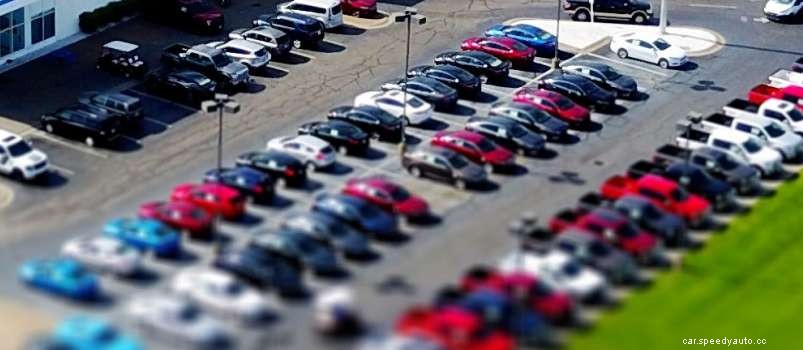 Pros and Cons of Selling a Car Privately vs. to a Dealer