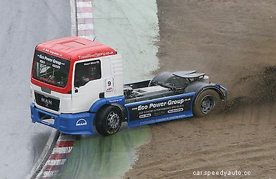 10 Driving Techniques That Will Make You A Better Driver