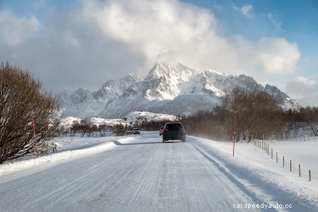 How Does Mountain Driving Impact Your Car?