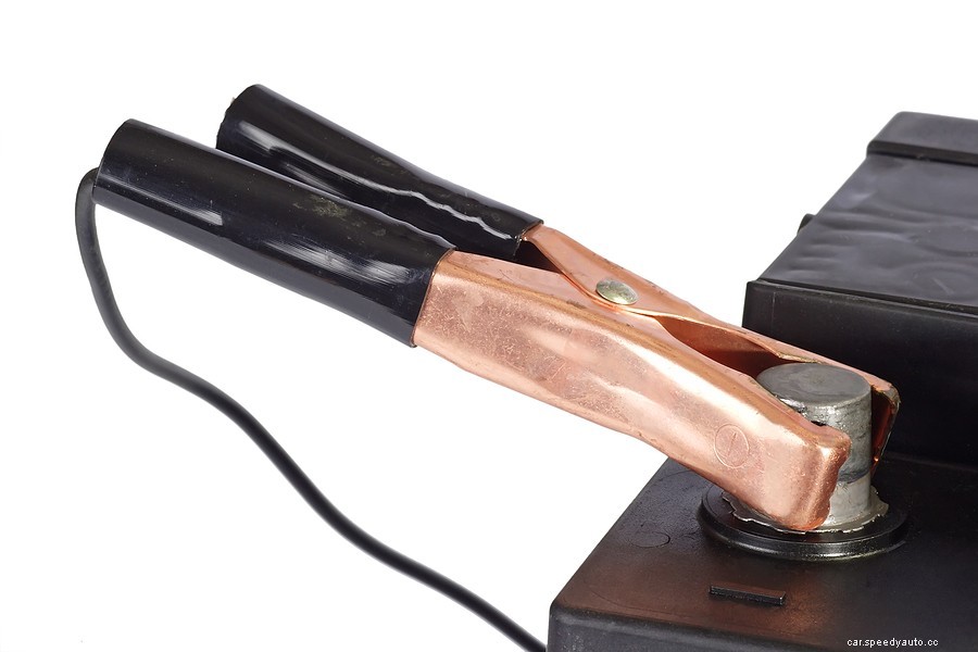 10 Best Car Battery Testers In 2022: The Pros and Cons