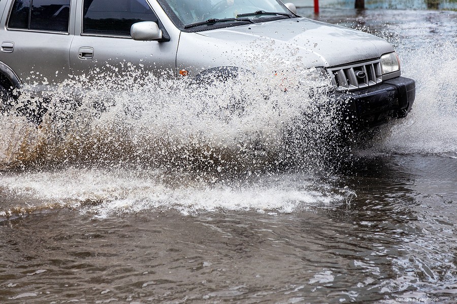 How To Diagnose Water Damage in a Car? 10 Simple Ways