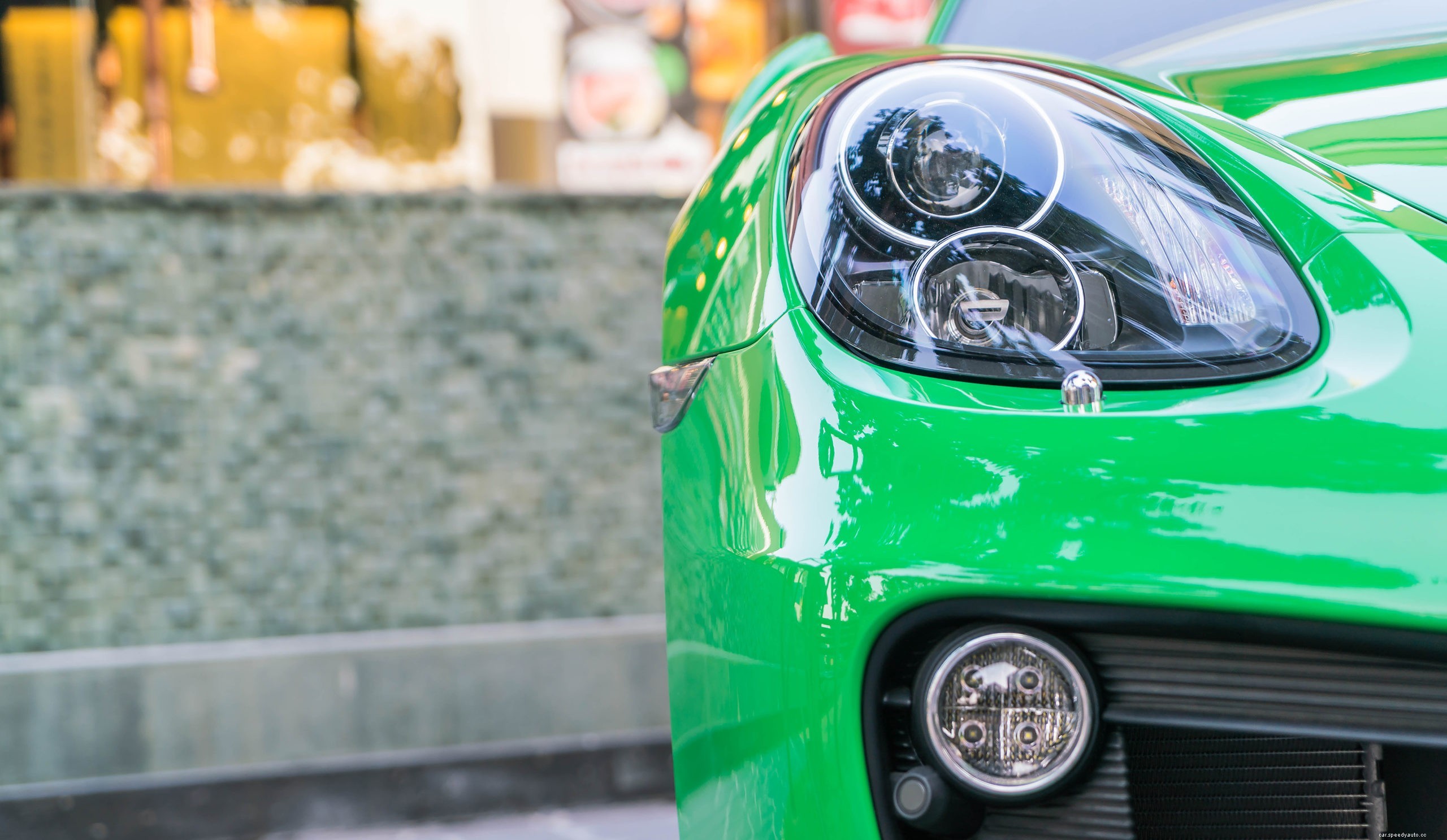 Does Headlight Restoration Make a Difference? It Absolutely Does!