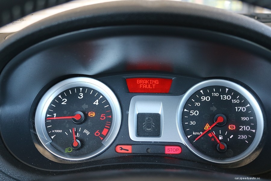 18 Common Car Warning Lights: What Do They Mean?