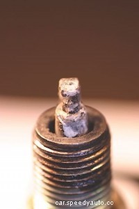 Diagnosing Spark Plugs