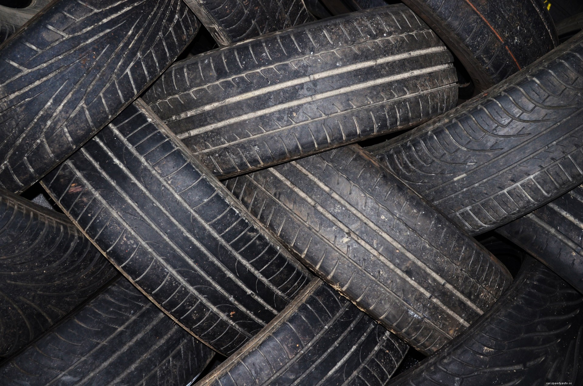 15 Money-Saving Tips For Buying Tires Online!