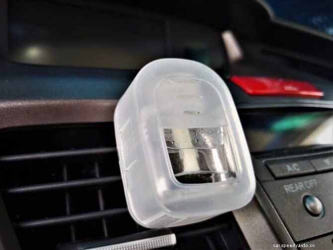 9 Amazing DIY Car Detailing Tips, Cheats, and All-Natural Hacks