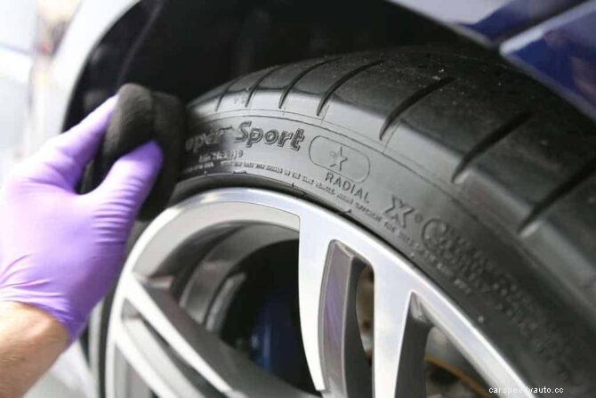 9 Amazing DIY Car Detailing Tips, Cheats, and All-Natural Hacks