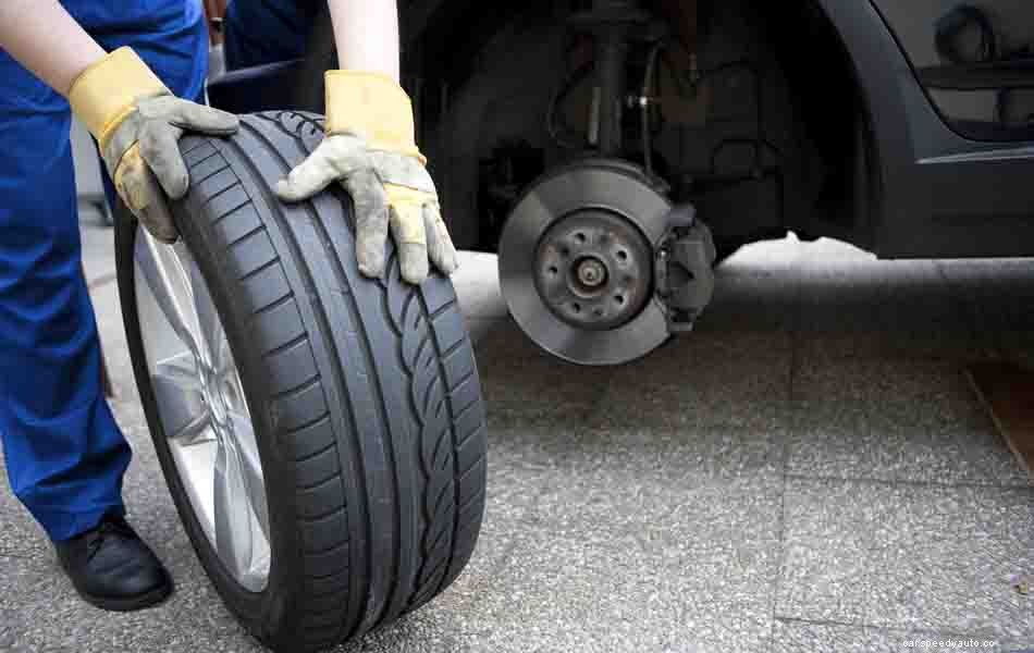 How to Make Homemade Tire Shine