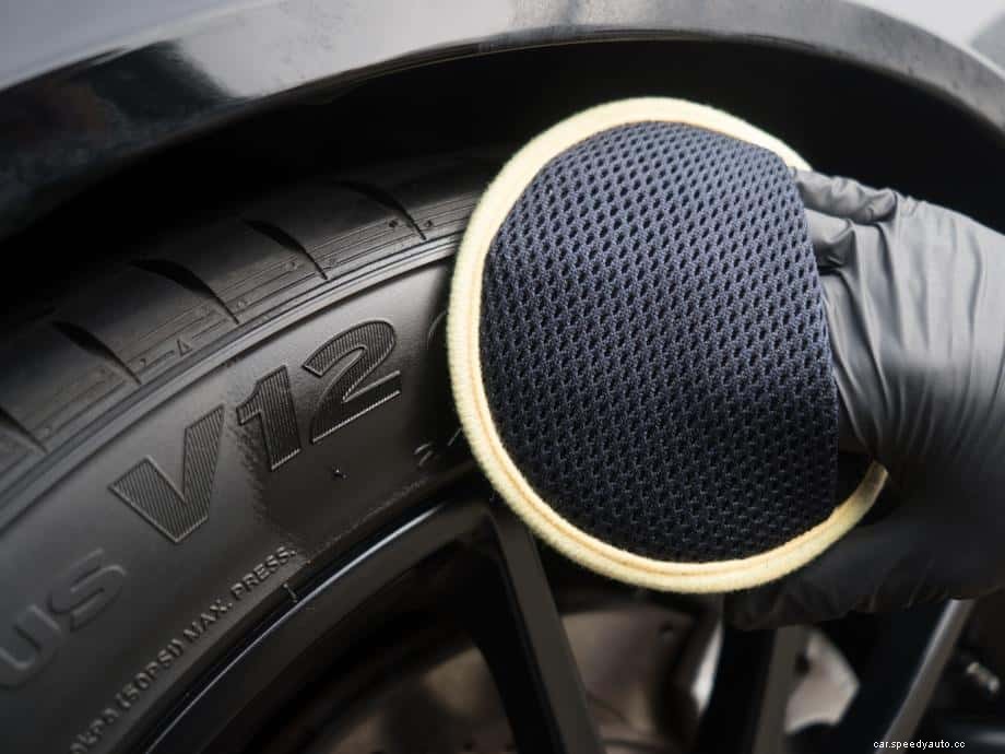 Tire Dressing 101 – Learning the Facts About Tire Shine Products