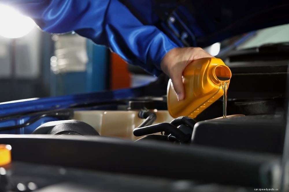 How Many Quarts Of Oil In A Car?