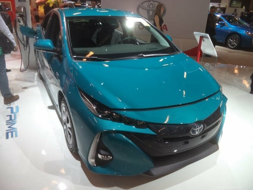 Nissan Leaf vs. Toyota Prius – Which One Is The Best?