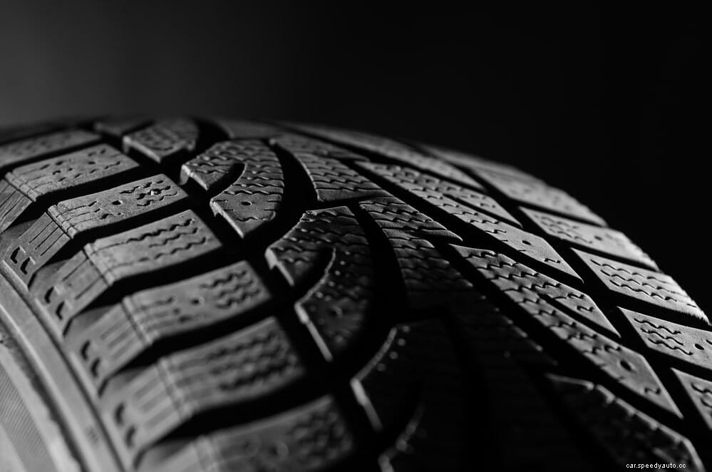 How To Stretch Tires – Is It Safe and Legal?