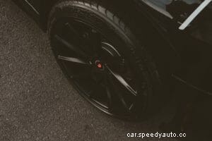 What Color Rims Match a White Car?