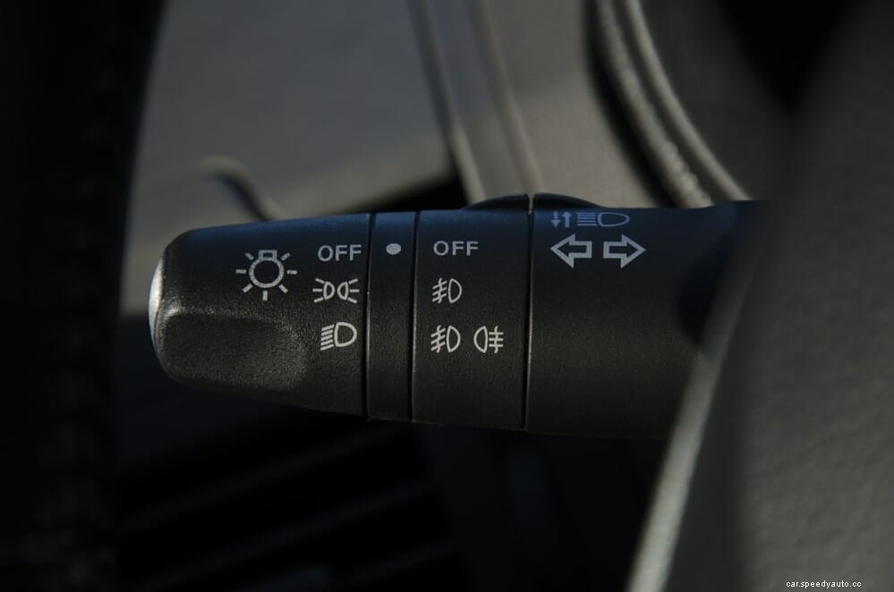 Why Is My Turn Signal Blinking Fast and How Do I Fix It?