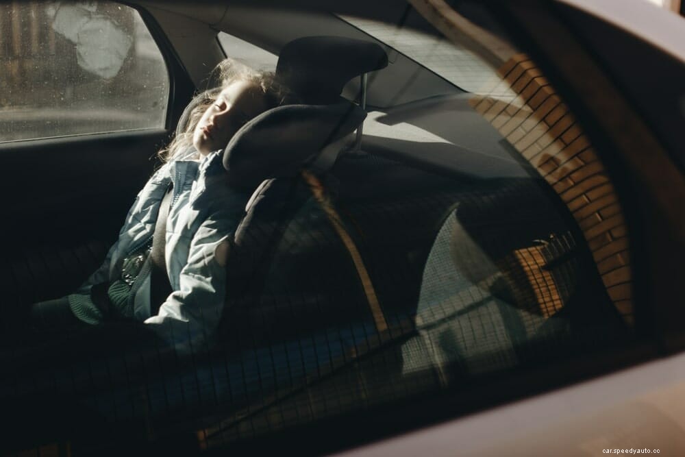 Can I Sleep In My Car With The AC Running?