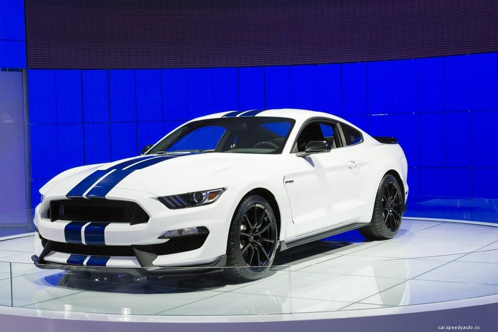 What’s a Mustang GT’s Top Speed?