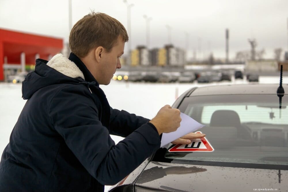 Will WD-40 Hurt Car Paint?