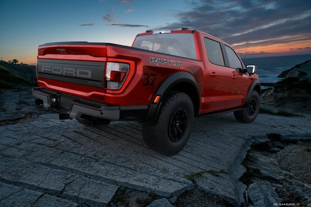 What Size Travel Trailer Can A F-150 Pull?