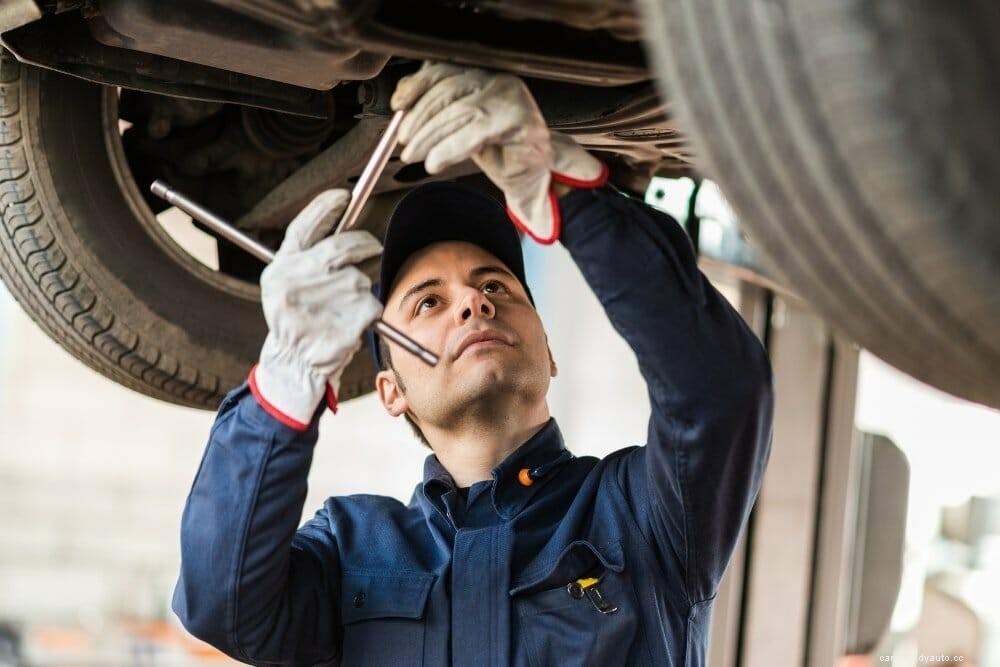 Straight Pipe vs Catback Exhaust – Which Is Better?