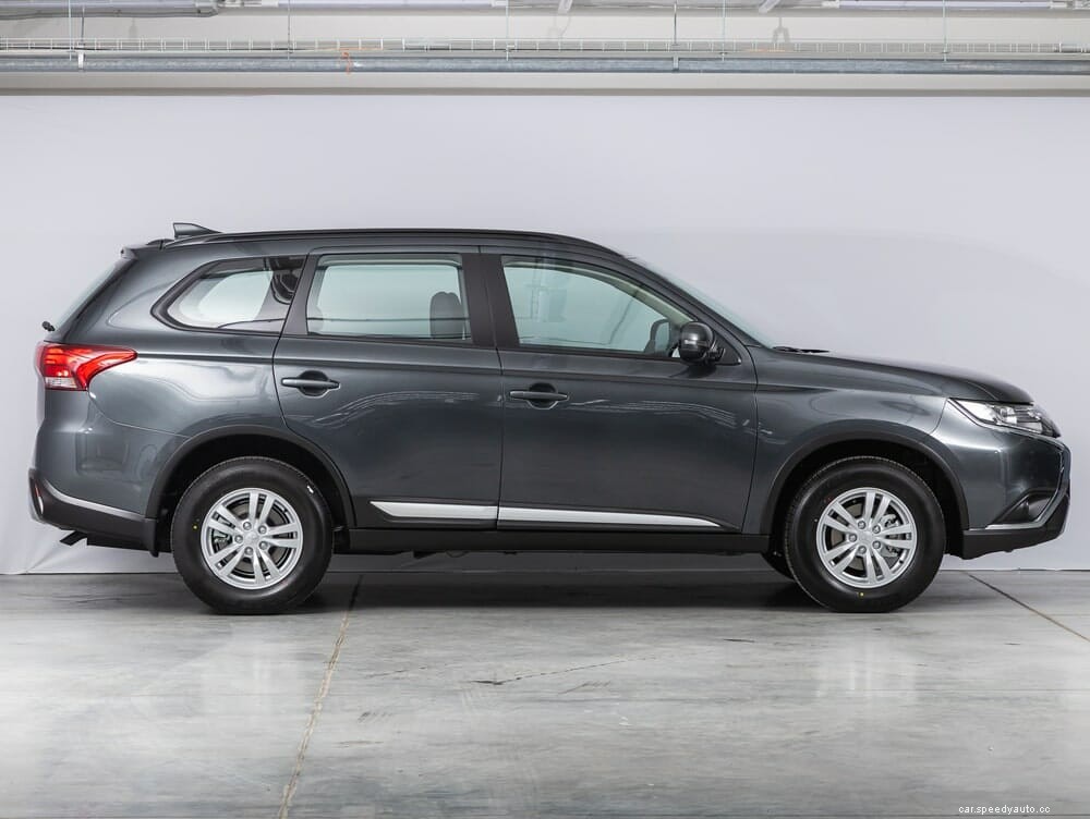 How To Open Gas Tank On Mitsubishi Outlander?