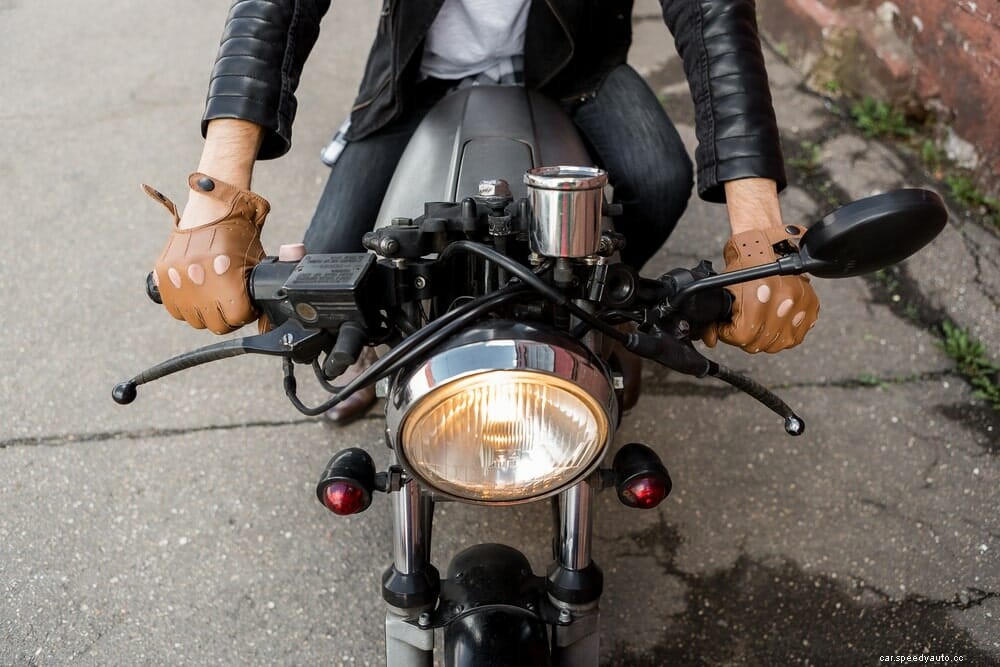 What Is A Bobber Motorcycle? [5 Interesting Facts]