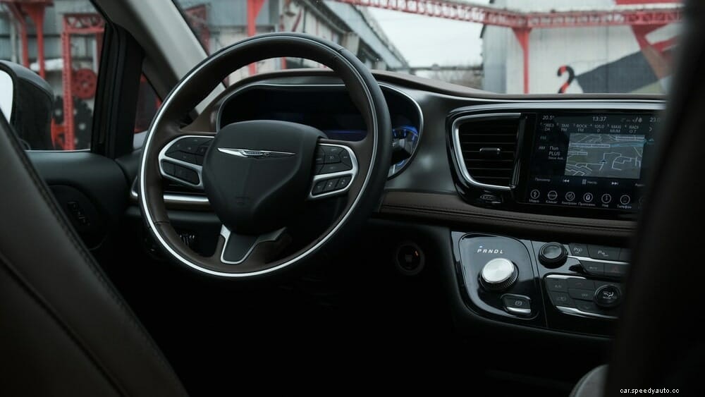 Chrysler Pacifica Cargo and Interior Space Dimensions