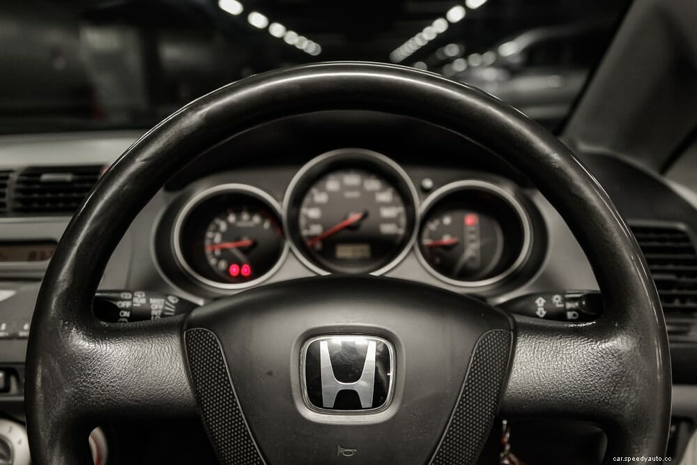 Does The Honda Pilot Have A Heated Steering Wheel?
