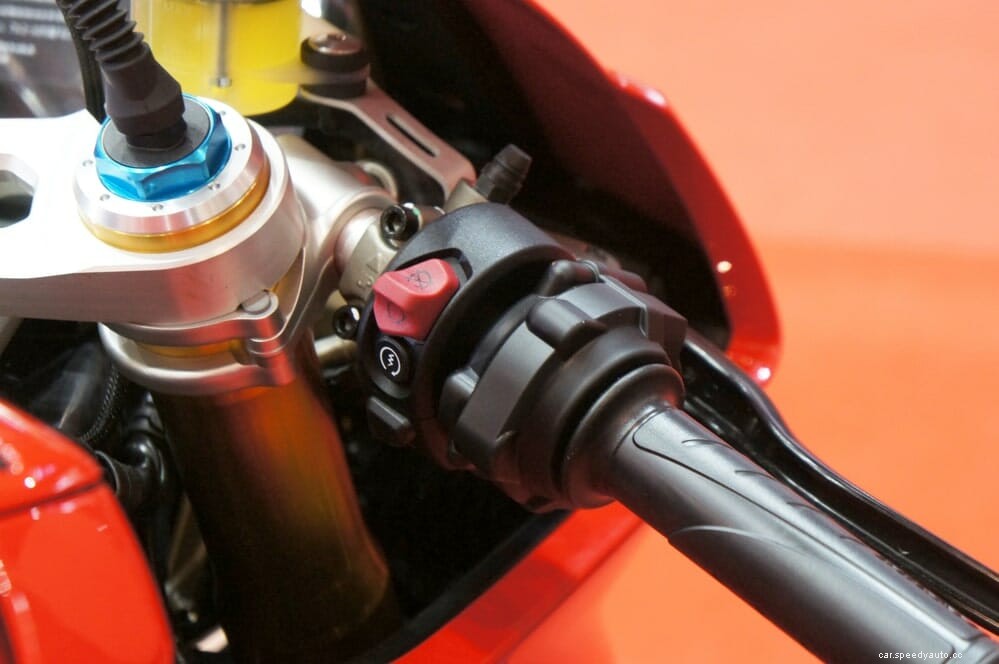 How Does A Kill Switch On A Motorcycle Work?