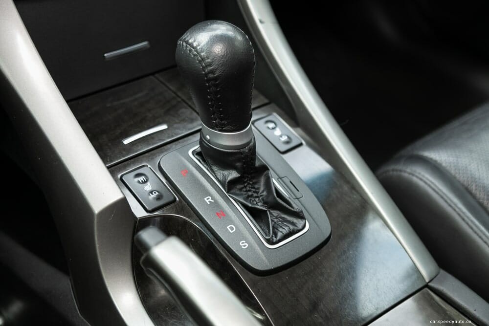 What Happens If You Put A Car In Park While Driving?