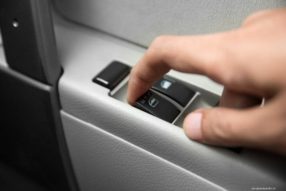 How to Keep a Car Window From Sliding Down?