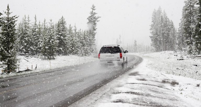6 Things to Know Before a Winter Road Trip