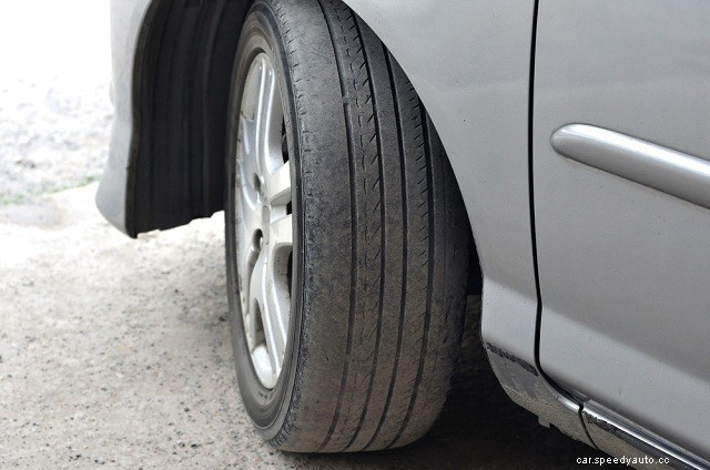 Uneven Tyre Tread On Your Car? These Could Be The Reasons