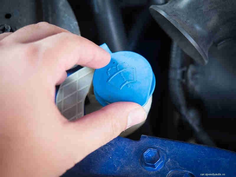How To Fill Your Car’s Windshield Washer Fluid Properly