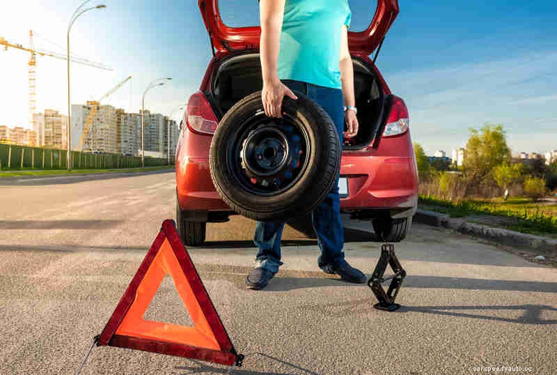How To Change Your Car’s Flat Tyre