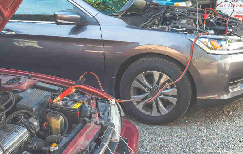 A Beginner’s Guide On How to Jump Start Car