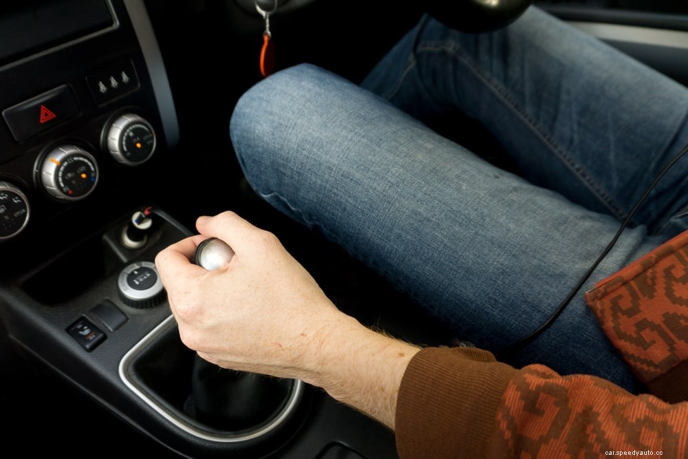 Common Car Gearbox Problems And Why They Occur