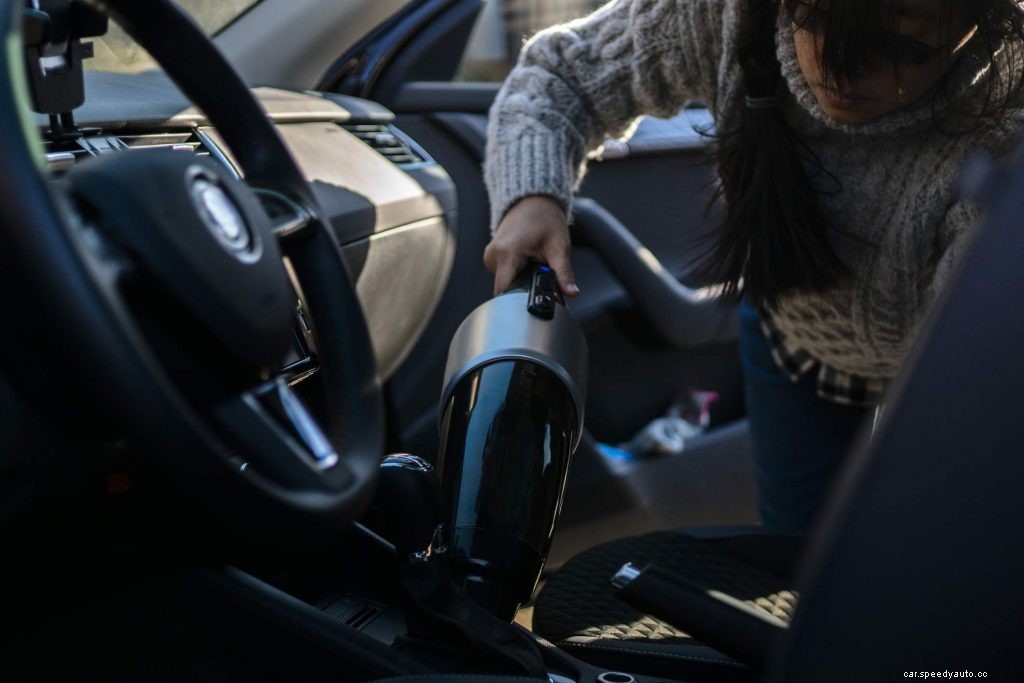 What to Do If Your Car Is Flood Damaged in the Rain: Step-by-Step Guide