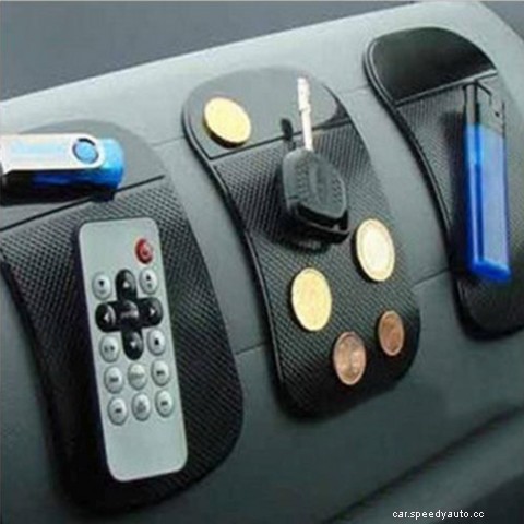 10 Car Accessories Under $50 Everyone Needs Right Now