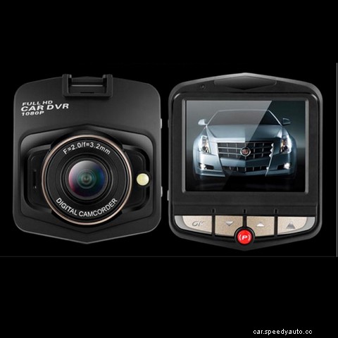 10 Car Accessories Under $50 Everyone Needs Right Now